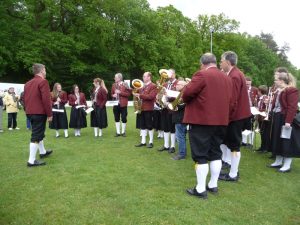 2016_Besuch Uelzen- Schwäbische Alb Musikanten mit Dirigent Rainer Geiselhart